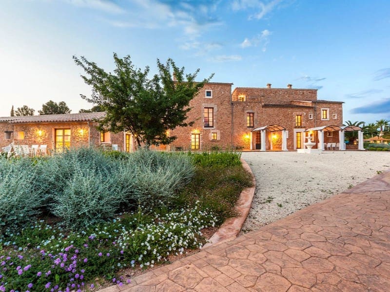 7 bedroom Finca/Country House for sale in Santa Maria del Cami with pool garage - € 7,975,000 (Ref: 6596799)