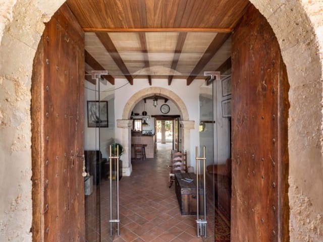 10 slaapkamer Finca/Landhuis te koop in Lloret de Vista Alegre met garage - € 2.710.000 (Ref: 6667422)