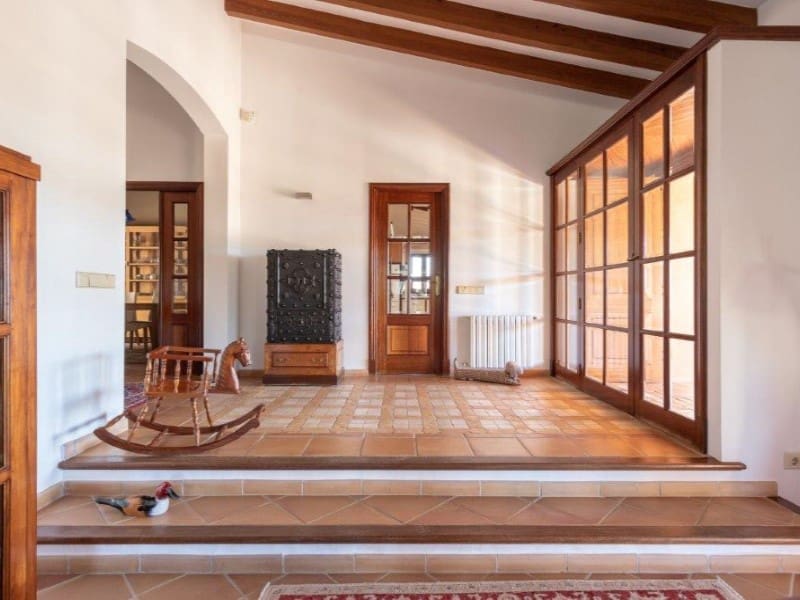 4 chambre Finca/Maison de Campagne à vendre à Bunyola avec piscine garage - 1 840 000 € (Ref: 6689340)