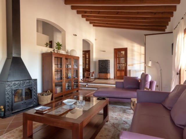 4 chambre Finca/Maison de Campagne à vendre à Bunyola avec piscine garage - 1 840 000 € (Ref: 6689340)
