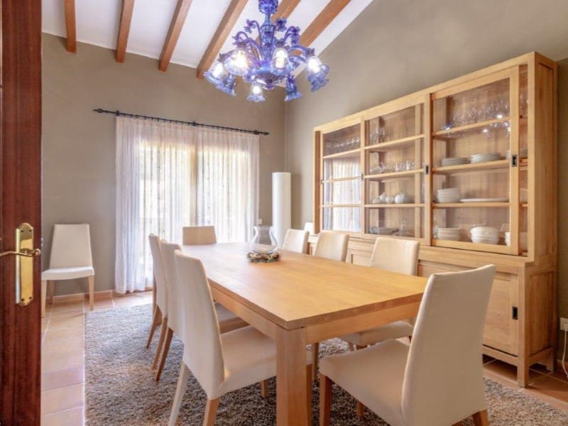 4 chambre Finca/Maison de Campagne à vendre à Bunyola avec piscine garage - 1 840 000 € (Ref: 6689340)