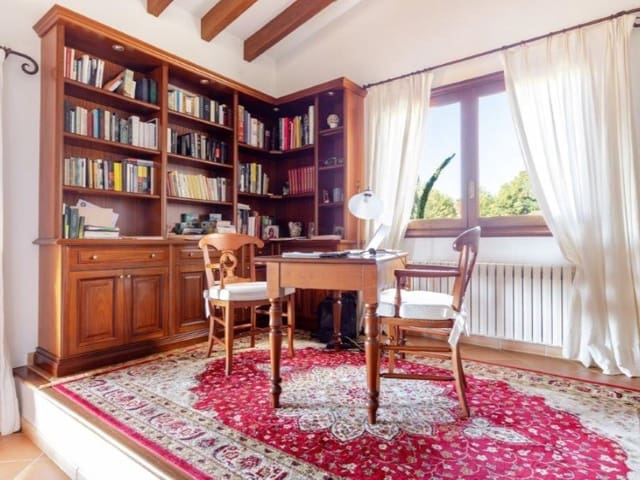 4 chambre Finca/Maison de Campagne à vendre à Bunyola avec piscine garage - 1 840 000 € (Ref: 6689340)