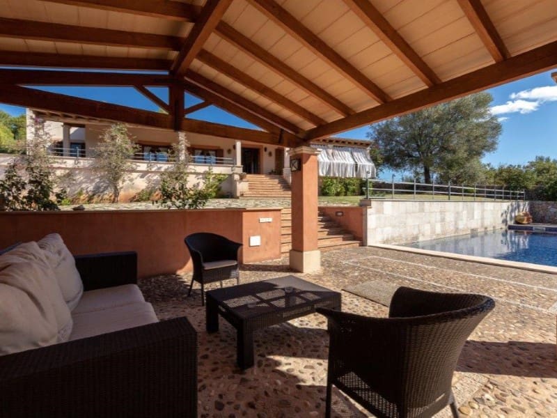 4 chambre Finca/Maison de Campagne à vendre à Bunyola avec piscine garage - 1 840 000 € (Ref: 6689340)