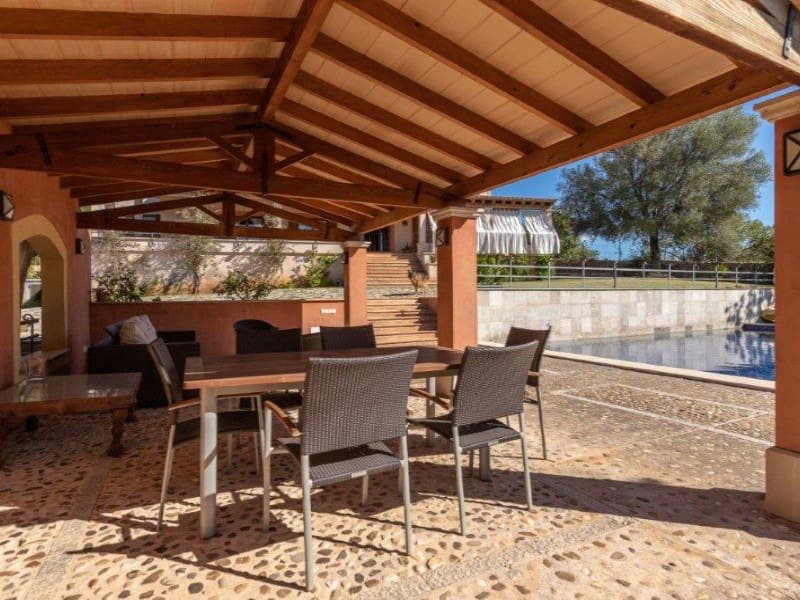 4 chambre Finca/Maison de Campagne à vendre à Bunyola avec piscine garage - 1 840 000 € (Ref: 6689340)