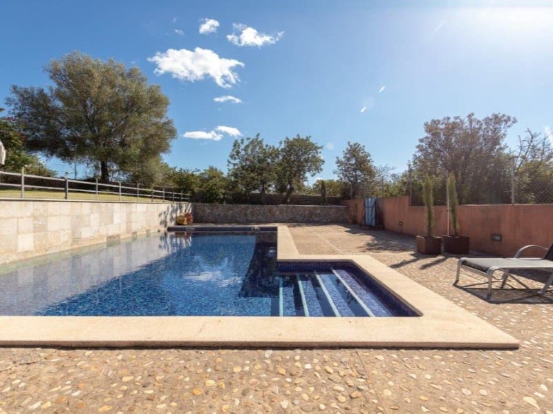 4 chambre Finca/Maison de Campagne à vendre à Bunyola avec piscine garage - 1 840 000 € (Ref: 6689340)