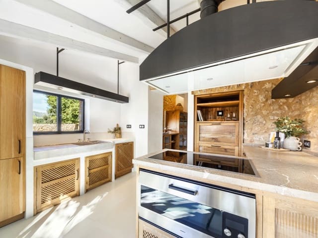 4 soverom Finca/Herregård til salgs i Llubí med svømmebasseng - € 2 950 000 (Ref: 6777989)