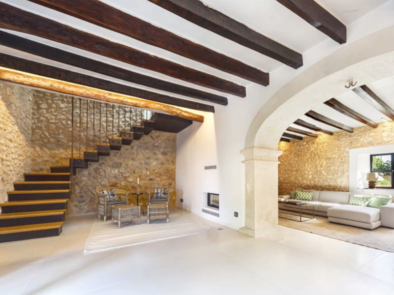 4 soveværelse Finca/Landehus til salg i Llubi med swimmingpool - € 2.950.000 (Ref: 6777989)