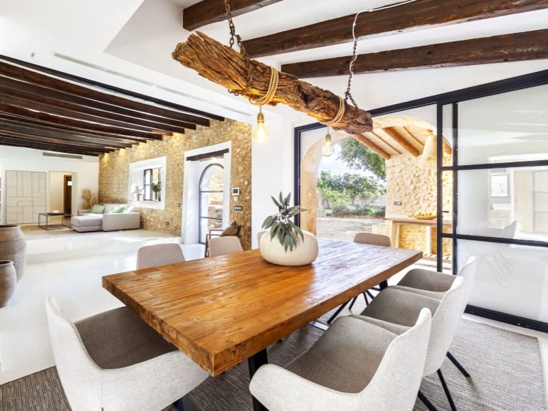 4 soveværelse Finca/Landehus til salg i Llubi med swimmingpool - € 2.950.000 (Ref: 6777989)