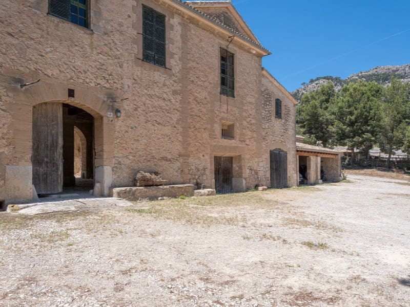20 slaapkamer Finca/Landhuis te koop in Calvia - € 15.000.000 (Ref: 6846520)