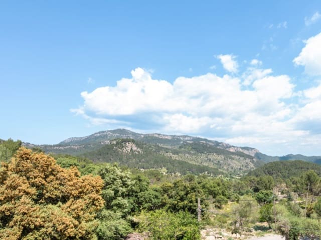 5 slaapkamer Finca/Landhuis te koop in Puigpunyent - € 1.250.000 (Ref: 6850011)