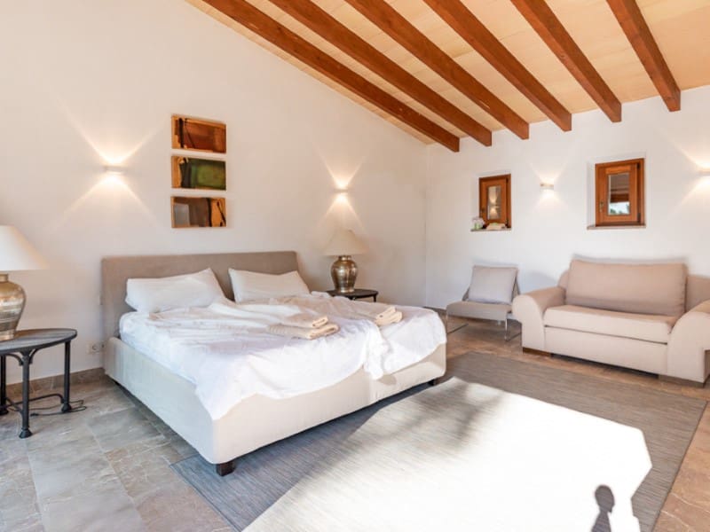 5 soveværelse Finca/Landehus til salg i Porreres med swimmingpool - € 5.750.000 (Ref: 7064157)