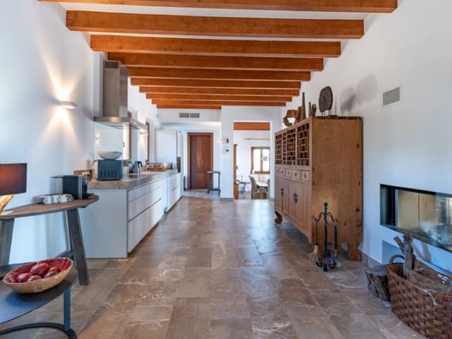 5 soveværelse Finca/Landehus til salg i Porreres med swimmingpool - € 5.750.000 (Ref: 7064157)