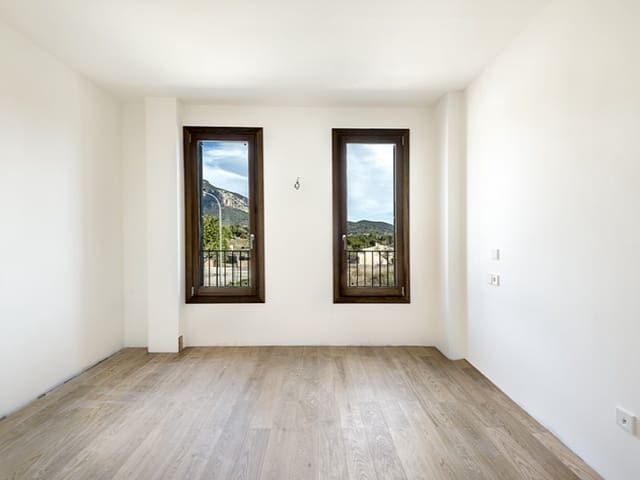 3 bedroom Villa for sale in Alaró with pool garage - € 1,150,000 (Ref: 7088635)