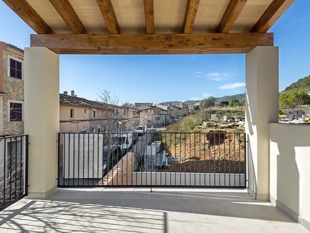 3 bedroom Villa for sale in Alaró with pool garage - € 1,150,000 (Ref: 7088636)