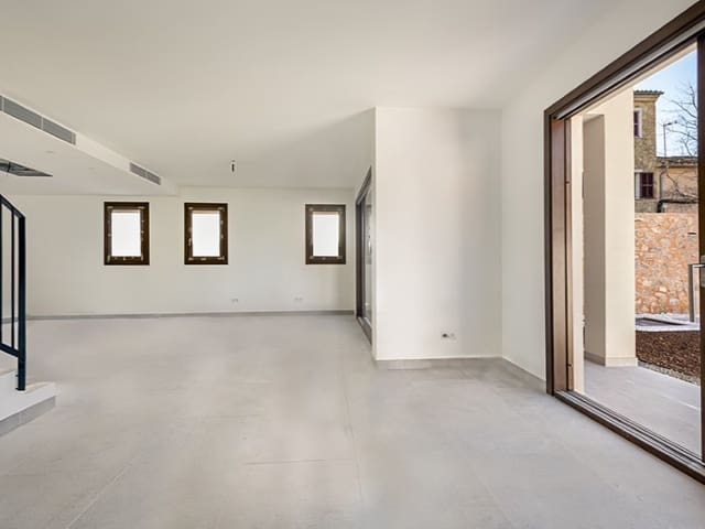 3 soverom Villa til salgs i Alaró med svømmebasseng garasje - € 1 150 000 (Ref: 7088636)