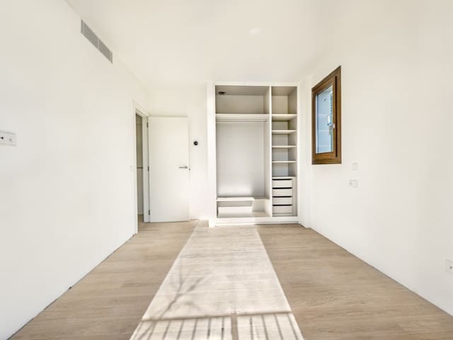 3 soverom Villa til salgs i Alaró med svømmebasseng garasje - € 1 150 000 (Ref: 7088636)