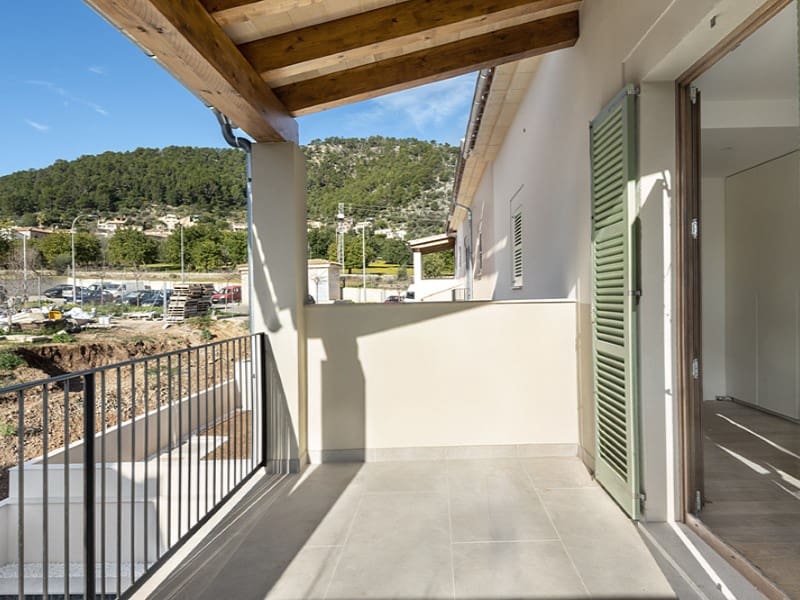 3 soveværelse Villa til salg i Alaro med swimmingpool garage - € 1.150.000 (Ref: 7088636)