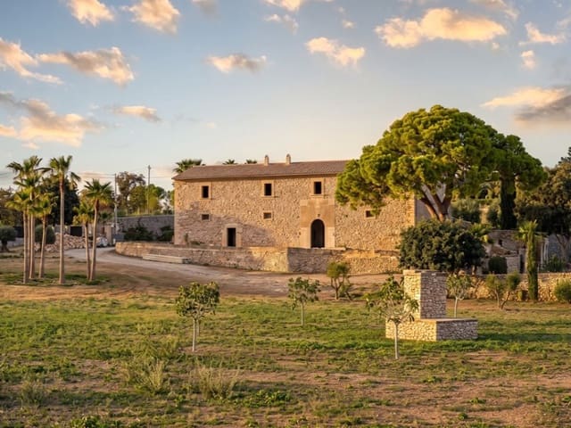 Finca/Casa Rural de 6 habitaciones en Randa, Algaida en venta - 2.350.000 € (Ref: 7130285)