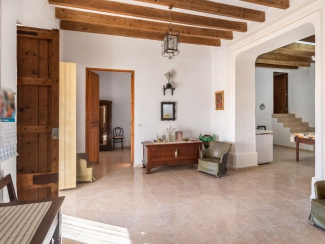 5 chambre Finca/Maison de Campagne à vendre à Felanitx avec garage - 1 750 000 € (Ref: 7306810)