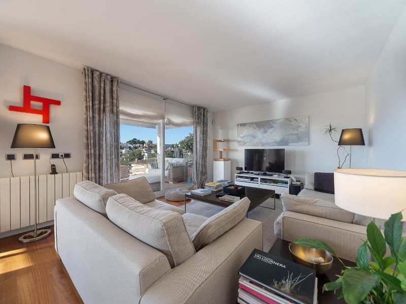 4 makuuhuone Huvila myytävänä paikassa Palma de Mallorca mukana 
autotalli - 1 890 000 € (Ref: 7389604)