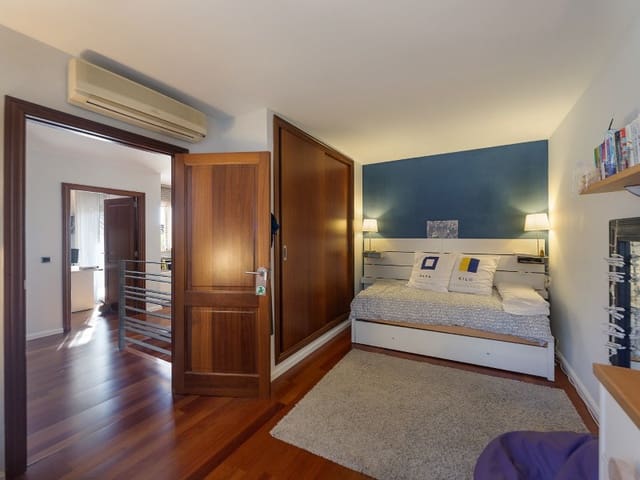 4 makuuhuone Huvila myytävänä paikassa La Bonanova, Palma de Mallorca mukana 
autotalli - 1 890 000 € (Ref: 7389604)