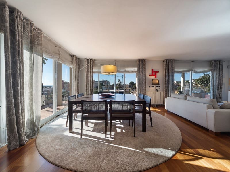 4 makuuhuone Huvila myytävänä paikassa Palma de Mallorca mukana 
autotalli - 1 890 000 € (Ref: 7389604)