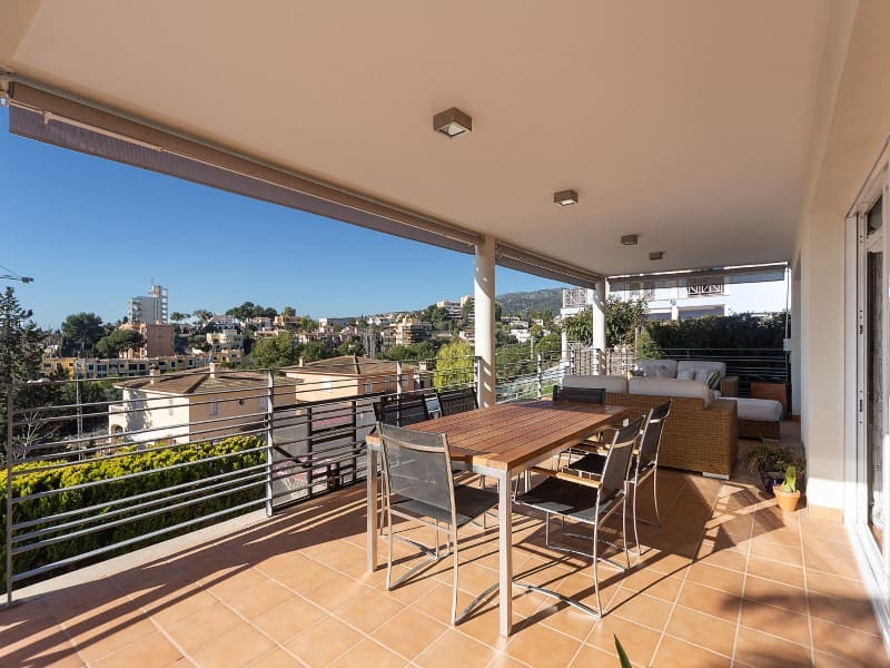 4 makuuhuone Huvila myytävänä paikassa Palma de Mallorca mukana 
autotalli - 1 890 000 € (Ref: 7389604)