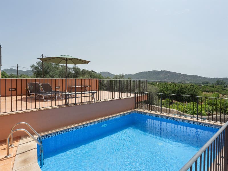 4 soveværelse Villa til salg i Alaro med swimmingpool garage - € 975.000 (Ref: 7403298)