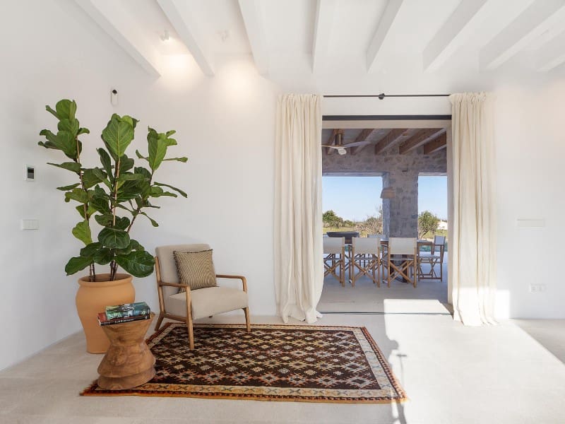 4 soveværelse Finca/Landehus til salg i Selva med swimmingpool garage - € 4.950.000 (Ref: 7482106)