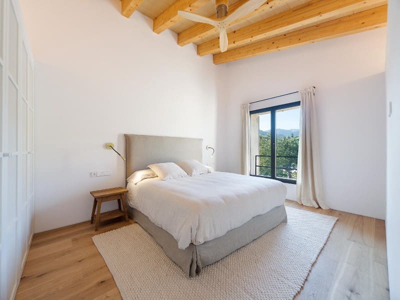 4 soveværelse Finca/Landehus til salg i Selva med swimmingpool garage - € 4.950.000 (Ref: 7482106)