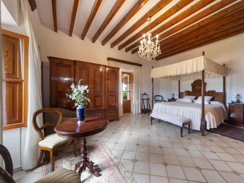 10 soveværelse Finca/Landehus til salg i Santa Maria del Cami med swimmingpool - € 8.975.000 (Ref: 7498526)