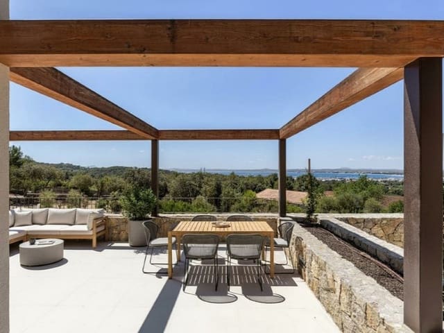 5 soverom Finca/Herregård til salgs i Alcúdia med svømmebasseng garasje - € 7 500 000 (Ref: 7516607)