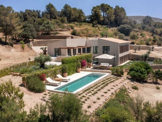 5 soverom Finca/Herregård til salgs i Alcúdia med svømmebasseng garasje - € 7 500 000 (Ref: 7516607)