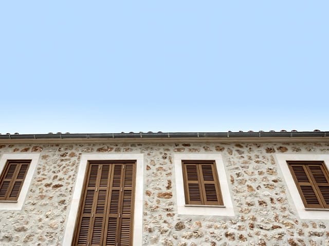 4 quarto Moradia para venda em Santa María del Camí com piscina garagem - 2 500 000 € (Ref: 7516611)