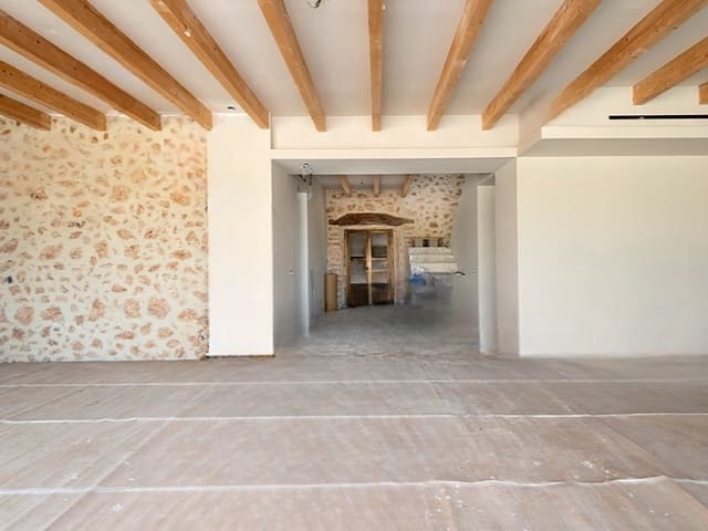 4 quarto Moradia para venda em Santa María del Camí com piscina garagem - 2 500 000 € (Ref: 7516611)