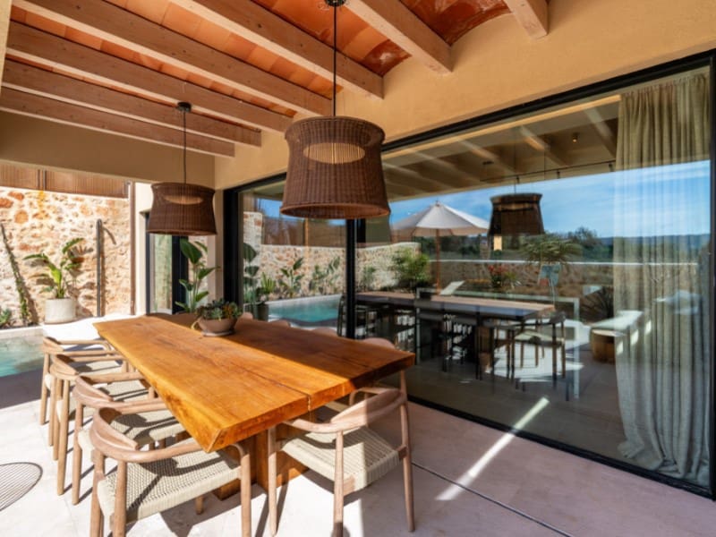 4 bedroom Villa for sale in Santa Maria del Cami with pool garage - € 2,500,000 (Ref: 7516611)