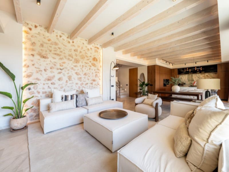4 bedroom Villa for sale in Santa Maria del Cami with pool garage - € 2,500,000 (Ref: 7516611)