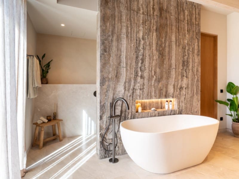 4 bedroom Villa for sale in Santa Maria del Cami with pool garage - € 2,500,000 (Ref: 7516611)