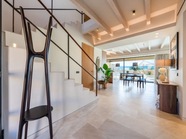 4 Zimmer Villa zu verkaufen in Santa María del Camí mit Pool Garage - 2.500.000 € (Ref: 7516611)