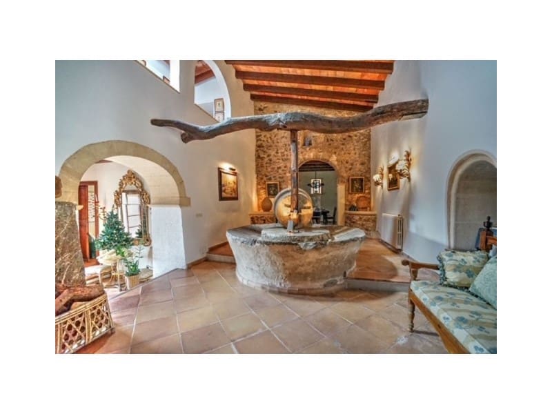 4 soveværelse Finca/Landehus til salg i Arta med swimmingpool - € 4.600.000 (Ref: 7516625)