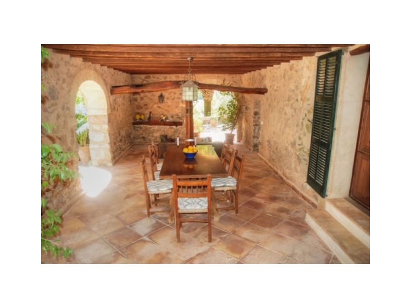 4 soveværelse Finca/Landehus til salg i Arta med swimmingpool - € 4.600.000 (Ref: 7516625)