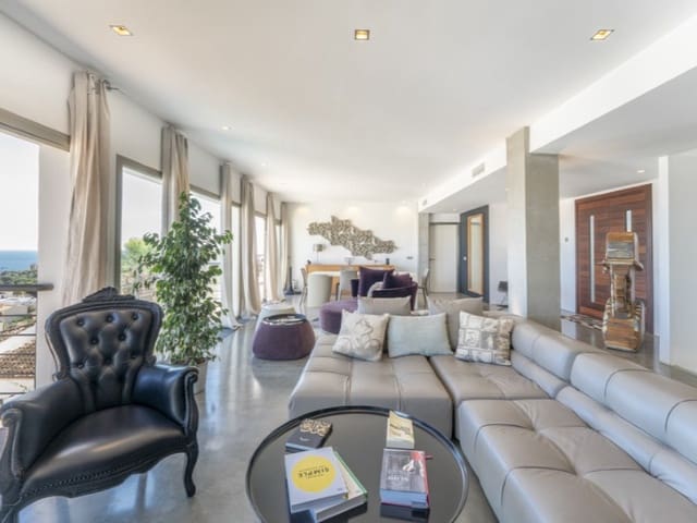 4 soveværelse Villa til salg i Genova, Palma de Mallorca med swimmingpool garage - € 2.750.000 (Ref: 7557139)