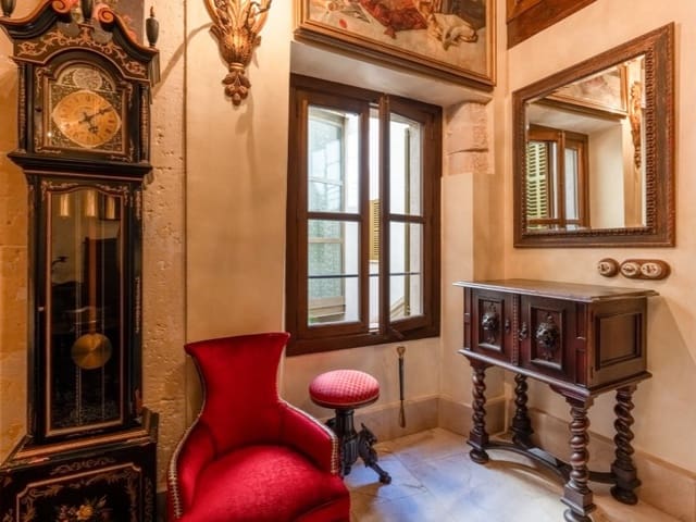 16 soverom Villa til salgs i La Missió, Palma de Mallorca med garasje - € 11 800 000 (Ref: 7576935)