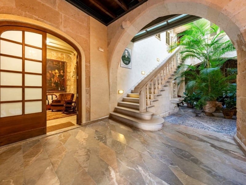 16 soveværelse Villa til salg i Palma de Mallorca med garage - € 11.800.000 (Ref: 7576935)