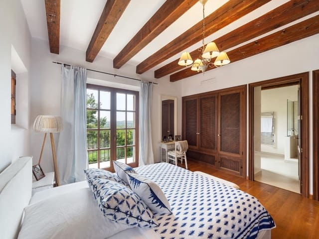 5 sypialnia Finka/Dom wiejski na sprzedaż w Bunyola z basenem garażem - 6 500 000 € (Ref: 7599353)