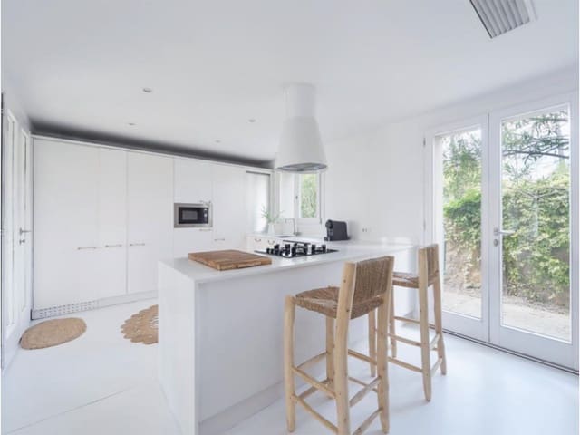 5 soveværelse Finca/Landehus til salg i Sineu med garage - € 7.900.000 (Ref: 7625737)