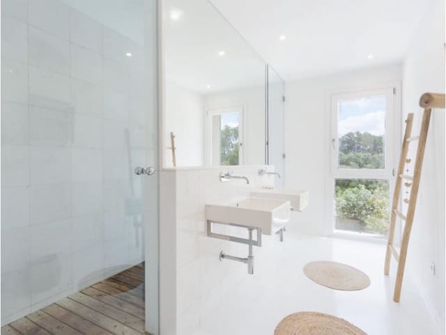 5 soveværelse Finca/Landehus til salg i Sineu med garage - € 7.900.000 (Ref: 7625737)