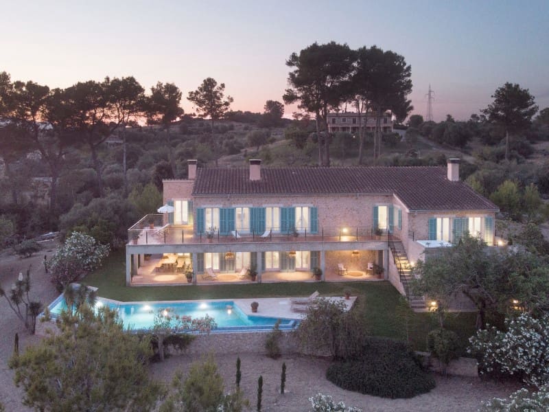 5 soveværelse Finca/Landehus til salg i Sineu med garage - € 7.900.000 (Ref: 7625737)