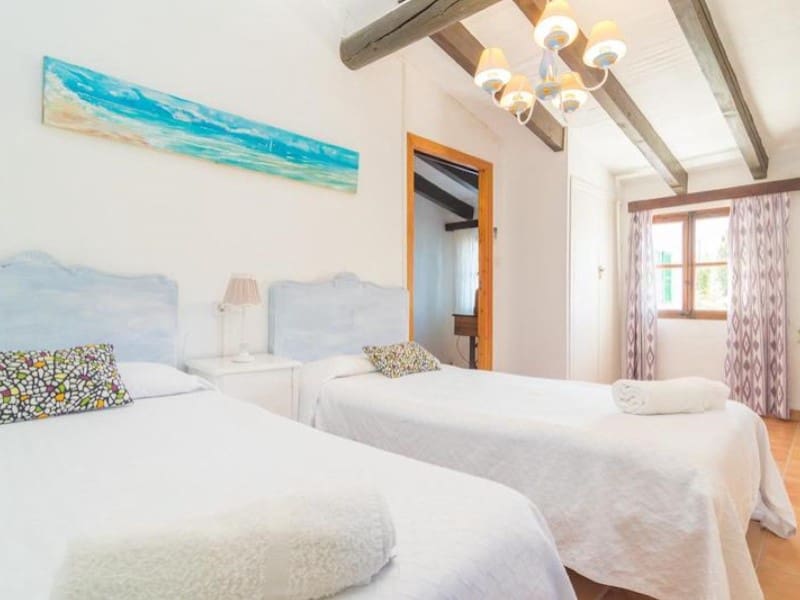 10 soveværelse Finca/Landehus til salg i Biniaraix med swimmingpool - € 5.000.000 (Ref: 7636994)