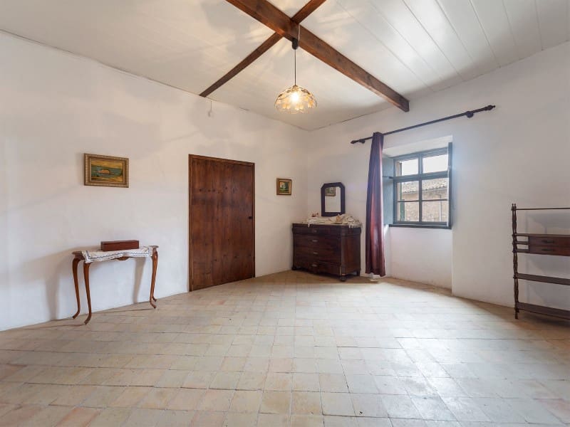 Chalet de 9 habitaciones en Santa María del Camí en venta con garaje - 1.200.000 € (Ref: 7663853)